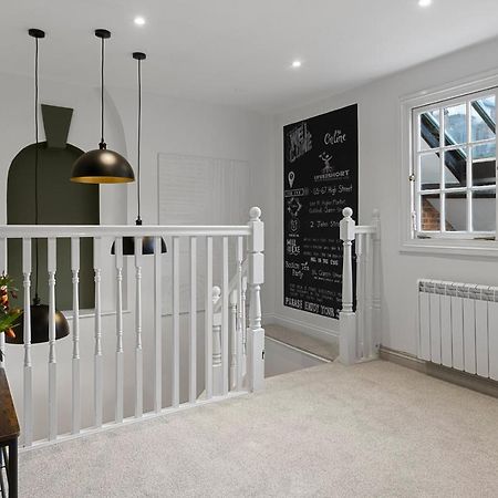 Luxe Courtyard Apartment For 4 Near Exeter City Centre Zewnętrze zdjęcie