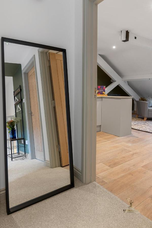 Luxe Courtyard Apartment For 4 Near Exeter City Centre Zewnętrze zdjęcie